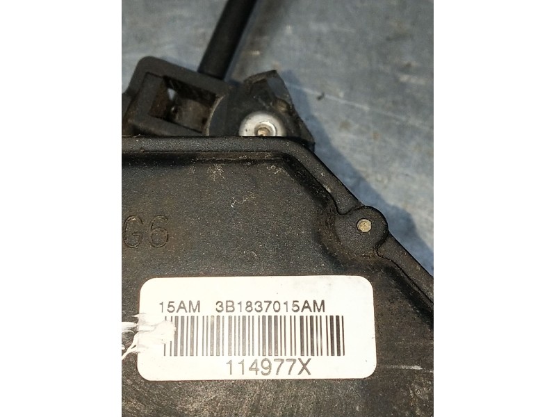 Recambio de motor cierre centralizado delantero izquierdo para skoda fabia i (6y2) 1.4 tdi referencia OEM IAM 3B1837015AM 5P 200