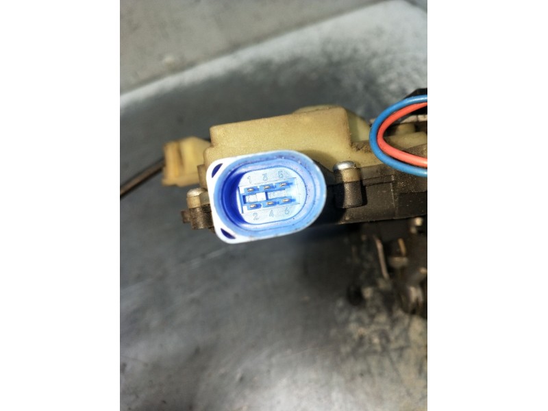 Recambio de motor cierre centralizado trasero derecho para skoda fabia i (6y2) 1.4 tdi referencia OEM IAM 991993300 5P 2000