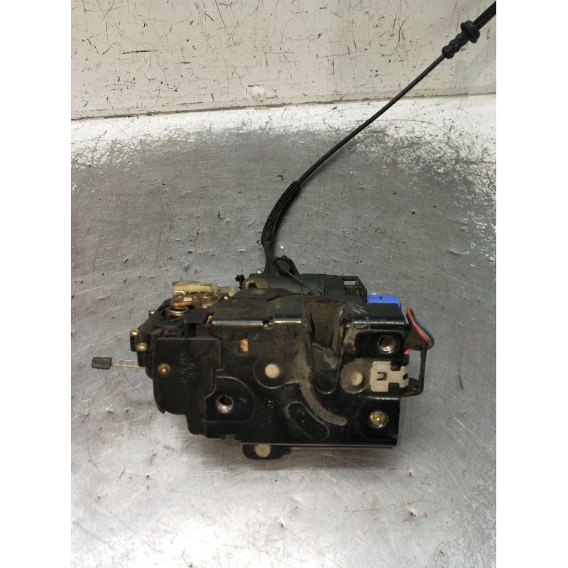 Recambio de motor cierre centralizado trasero izquierdo para skoda fabia i (6y2) 1.4 tdi referencia OEM IAM 3B4839015AG 5P 2000