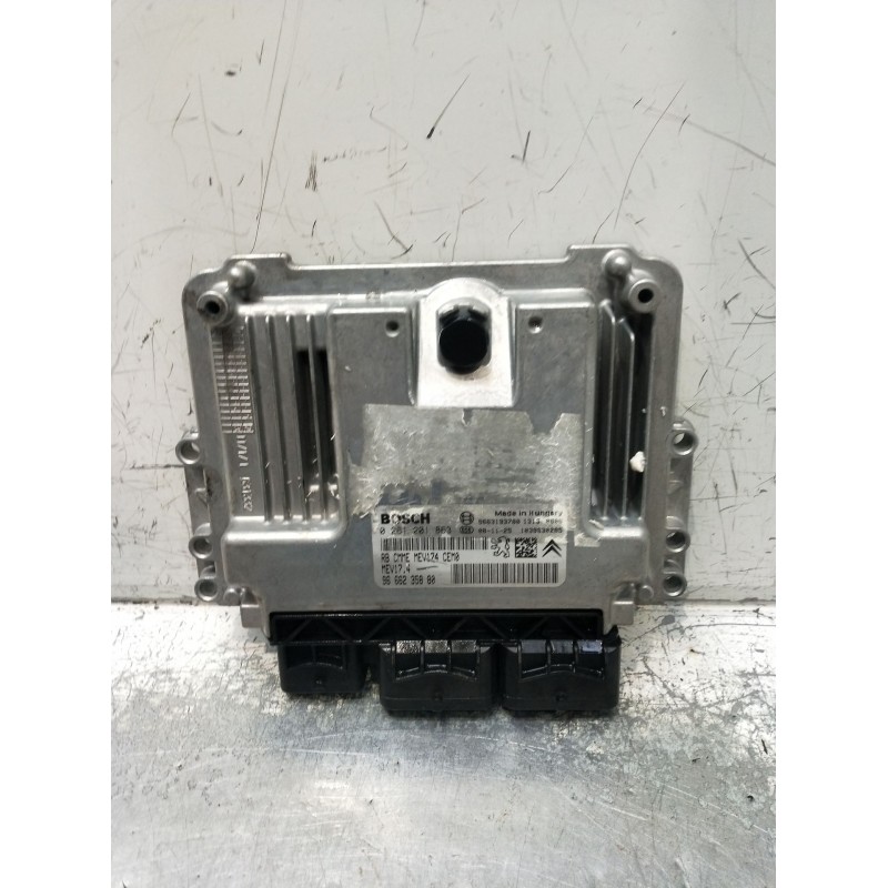 Recambio de centralita motor uce para citroën c4 i (lc_) 1.6 vti 120 referencia OEM IAM 0261201863 9666235880 1039S30285 2006 ME