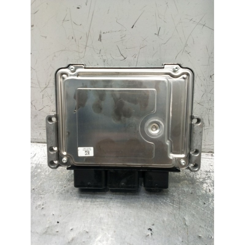 Recambio de centralita motor uce para citroën c4 i (lc_) 1.6 vti 120 referencia OEM IAM 0261201863 9666235880 1039S30285 2006 ME