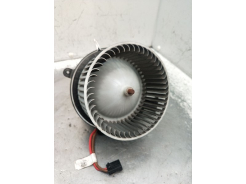 Recambio de motor calefaccion para mercedes-benz clase v (w447) v 200 cdi / d (447.811, 447.813, 447.815) referencia OEM IAM BZ7