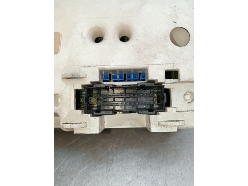 Recambio de cuadro instrumentos para seat toledo i (1l2) 1.9 tdi referencia OEM IAM 81117785  1996