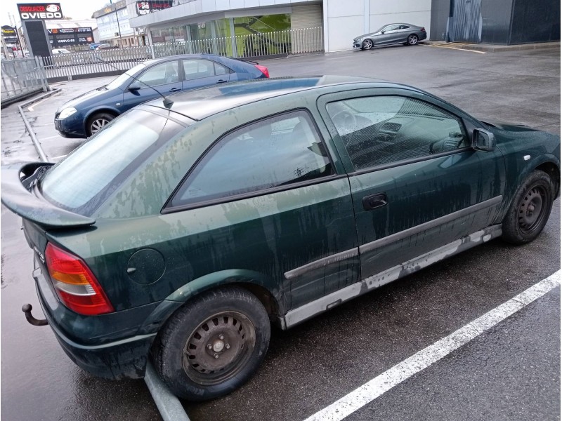 opel astra g berlina del año 1999