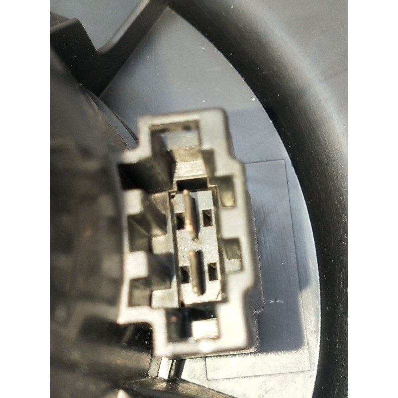 Recambio de motor calefaccion para seat ibiza iii (6l1) 1.2 12v referencia OEM IAM 6Q1820015G A1916 2006