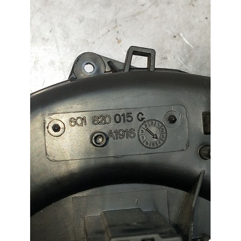 Recambio de motor calefaccion para seat ibiza iii (6l1) 1.2 12v referencia OEM IAM 6Q1820015G A1916 2006