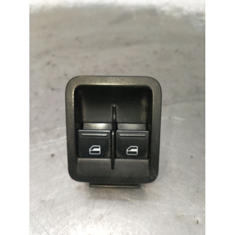 Recambio de mando elevalunas delantero izquierdo para volkswagen caddy iv furgoneta/monovolumen (saa, sah) 2.0 tdi referencia OE