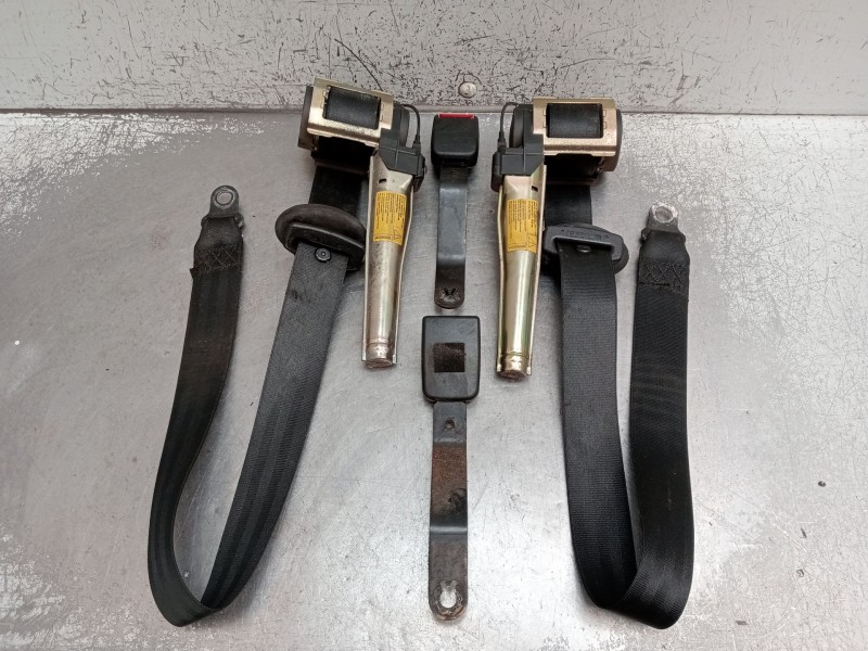 Recambio de juego cinturones delantero para seat toledo i (1l2) 1.9 tdi referencia OEM IAM   1996