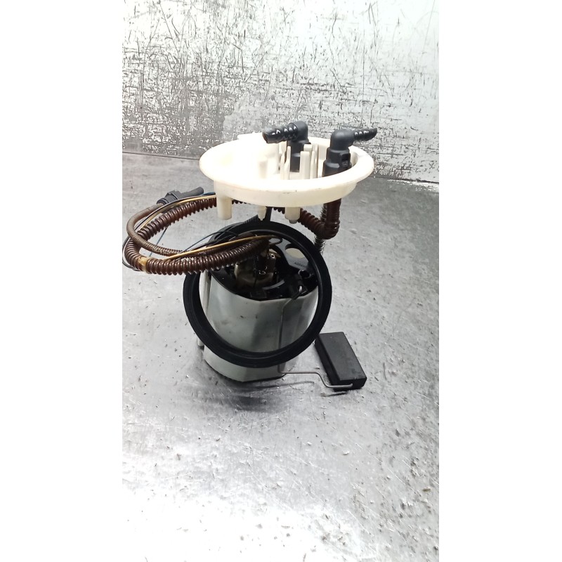Recambio de bomba combustible para audi a4 b7 avant (8ed) 1.8 t quattro referencia OEM IAM A2C53103689  05