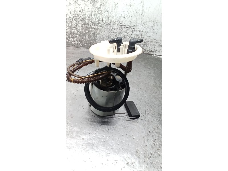 Recambio de bomba combustible para audi a4 b7 avant (8ed) 1.8 t quattro referencia OEM IAM A2C53103689  05