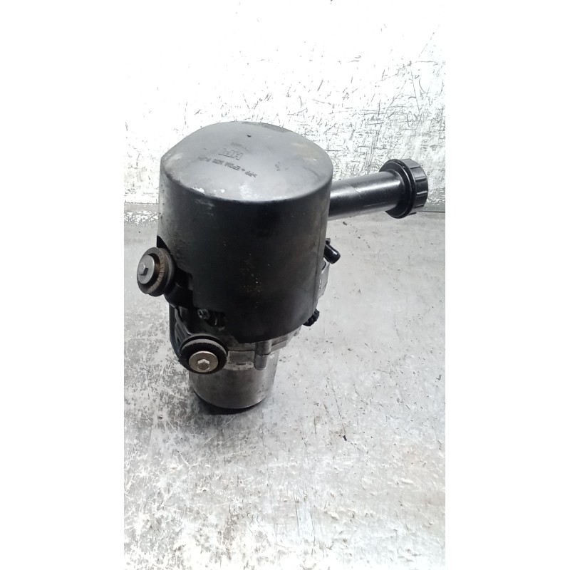 Recambio de bomba direccion para peugeot 407 (6d_) 2.0 hdi 135 (6drhrh, 6drhre, 6drhrg, 6drhrj) referencia OEM IAM 96600983080 A