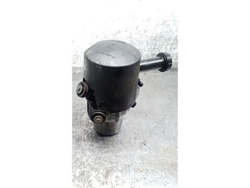 Recambio de bomba direccion para peugeot 407 (6d_) 2.0 hdi 135 (6drhrh, 6drhre, 6drhrg, 6drhrj) referencia OEM IAM 96600983080 A