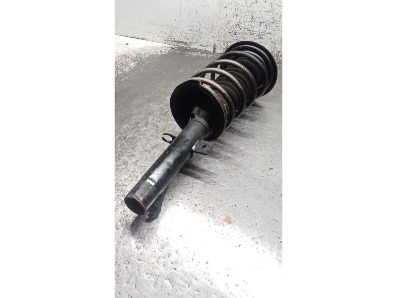Recambio de amortiguador delantero izquierdo para ford ka (rb_) 1.3 i referencia OEM IAM   96