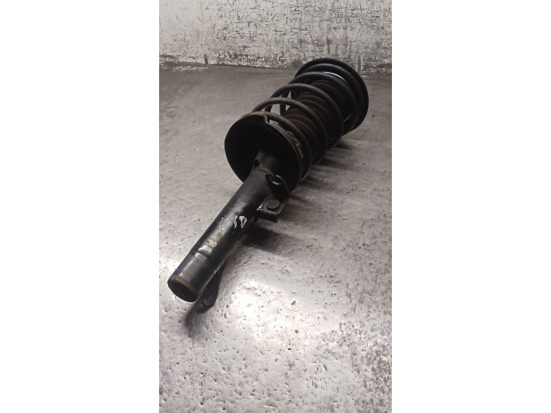 Recambio de amortiguador delantero derecho para ford ka (rb_) 1.3 i referencia OEM IAM   96