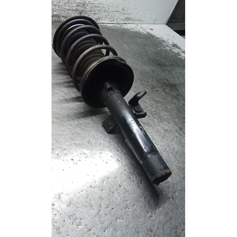 Recambio de amortiguador delantero derecho para ford ka (rb_) 1.3 i referencia OEM IAM   96