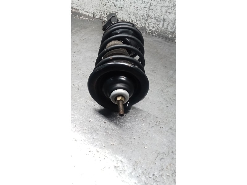 Recambio de amortiguador delantero derecho para ford ka (rb_) 1.3 i referencia OEM IAM   96