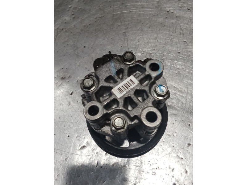 Recambio de bomba direccion para toyota avensis sedán (_t25_) 2.0 d-4d (cdt250_) referencia OEM IAM   