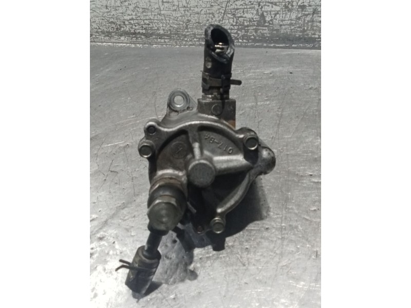 Recambio de depresor freno / bomba vacio para toyota avensis sedán (_t25_) 2.0 d-4d (cdt250_) referencia OEM IAM   