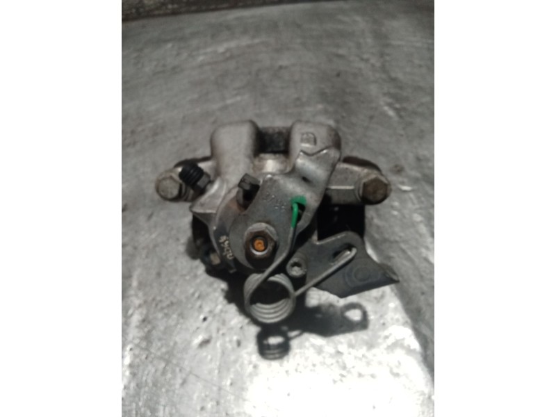 Recambio de pinza freno trasera derecha para citroën c4 i (lc_) 1.6 vti 120 referencia OEM IAM 9670366080  06