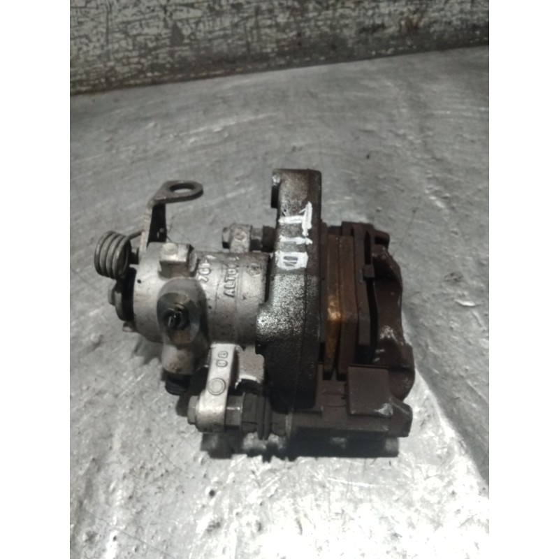 Recambio de pinza freno trasera derecha para citroën c4 i (lc_) 1.6 vti 120 referencia OEM IAM 9670366080  06