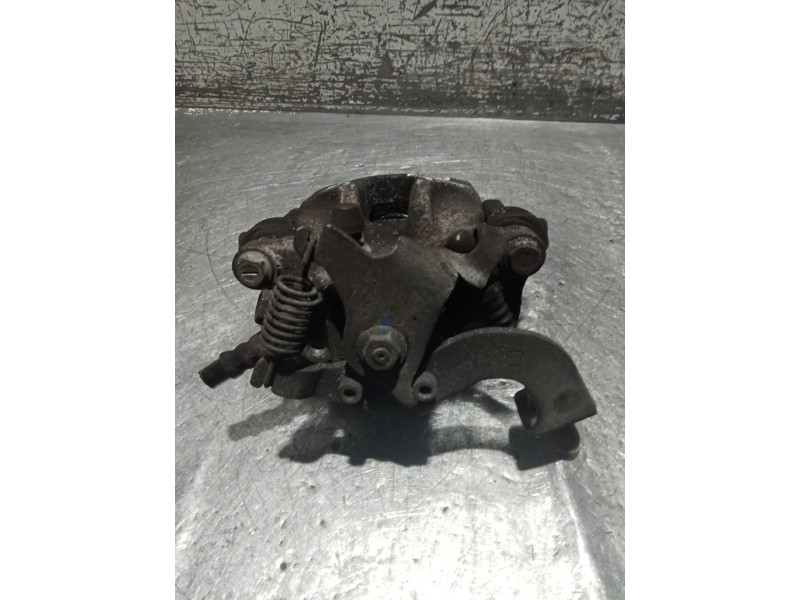 Recambio de pinza freno trasera derecha para toyota auris (_e15_) 1.4 d-4d (nde150_) referencia OEM IAM   06