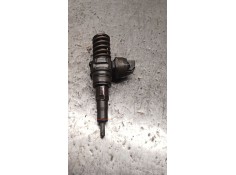 Recambio de inyector para volkswagen golf v (1k1) 1.9 tdi referencia OEM IAM 038130073AG 0414720215 BOSCH