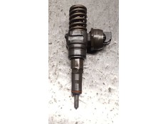 Recambio de inyector para volkswagen golf v (1k1) 1.9 tdi referencia OEM IAM 038130073AG 0414720215 BOSCH 2