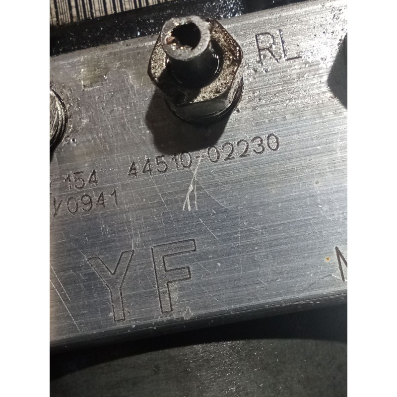 Recambio de abs para toyota auris (_e15_) 1.4 d-4d (nde150_) referencia OEM IAM 02658000827 0265232154 4451002230 06