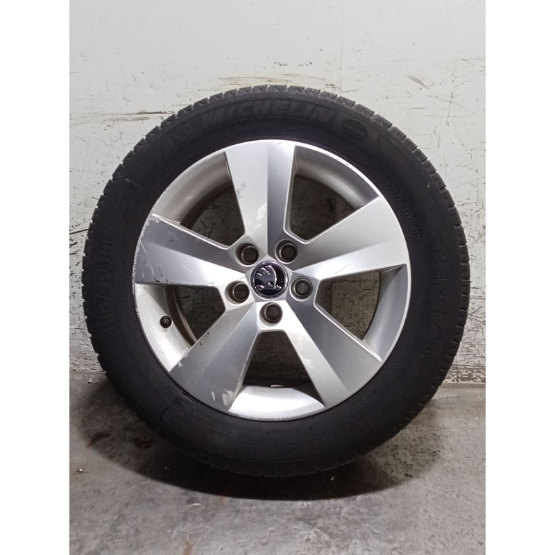 Recambio de juego llantas para skoda fabia iii (nj3) 1.0 referencia OEM IAM 185/60 R15 84H  VER FOTOS