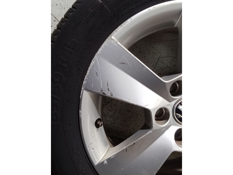 Recambio de juego llantas para skoda fabia iii (nj3) 1.0 referencia OEM IAM 185/60 R15 84H  VER FOTOS