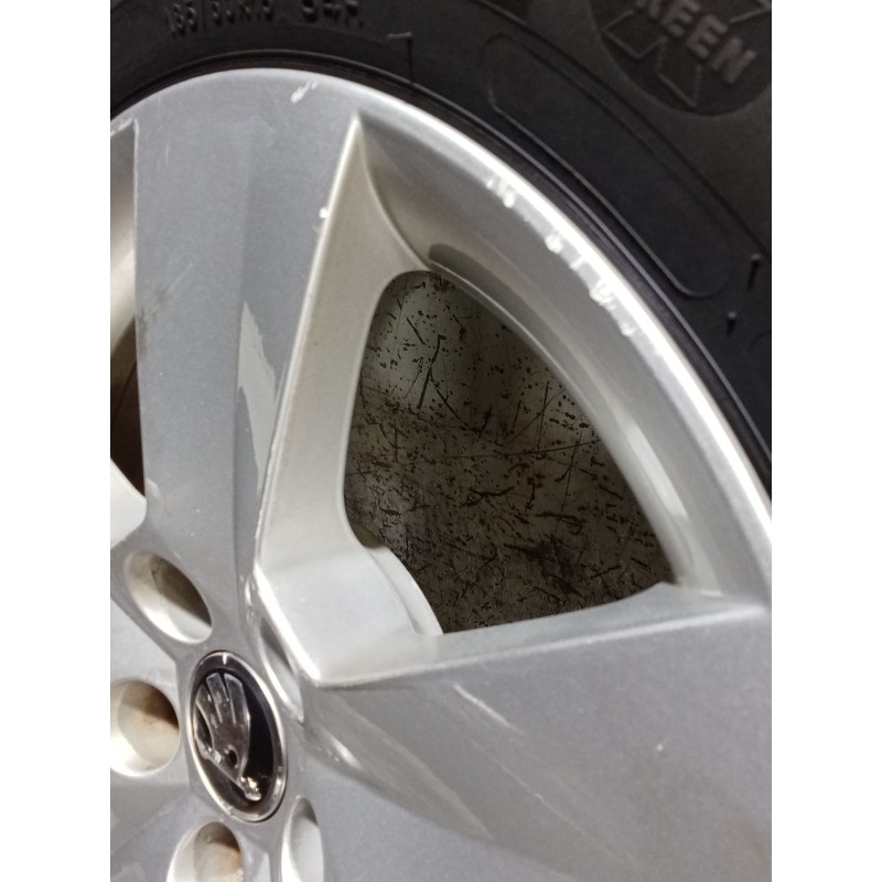 Recambio de juego llantas para skoda fabia iii (nj3) 1.0 referencia OEM IAM 185/60 R15 84H  VER FOTOS