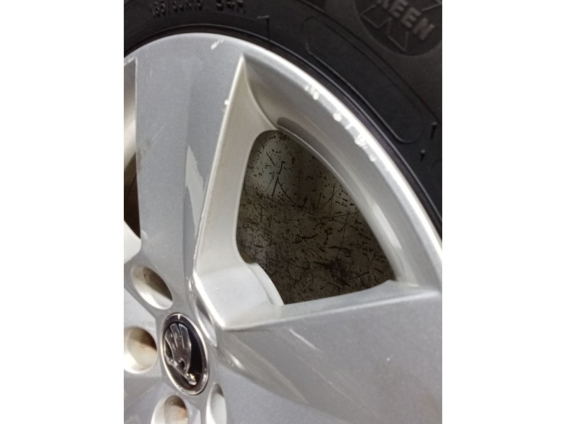 Recambio de juego llantas para skoda fabia iii (nj3) 1.0 referencia OEM IAM 185/60 R15 84H  VER FOTOS