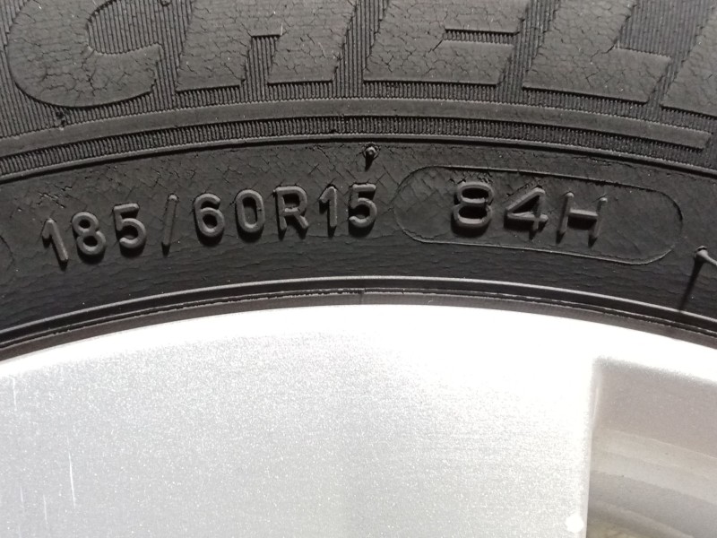 Recambio de juego llantas para skoda fabia iii (nj3) 1.0 referencia OEM IAM 185/60 R15 84H  VER FOTOS