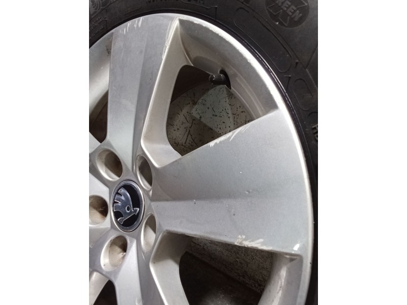 Recambio de juego llantas para skoda fabia iii (nj3) 1.0 referencia OEM IAM 185/60 R15 84H  VER FOTOS