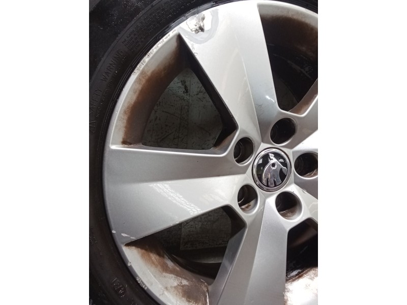 Recambio de juego llantas para skoda fabia iii (nj3) 1.0 referencia OEM IAM 185/60 R15 84H  VER FOTOS