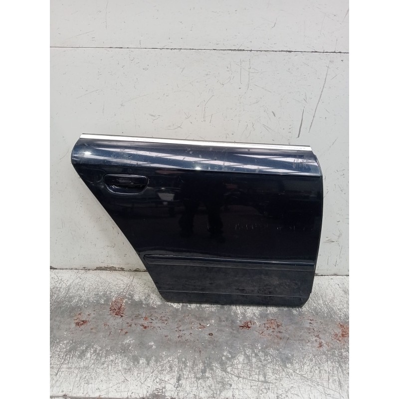 Recambio de puerta trasera derecha para audi a4 b7 avant (8ed) 1.8 t quattro referencia OEM IAM   2005
