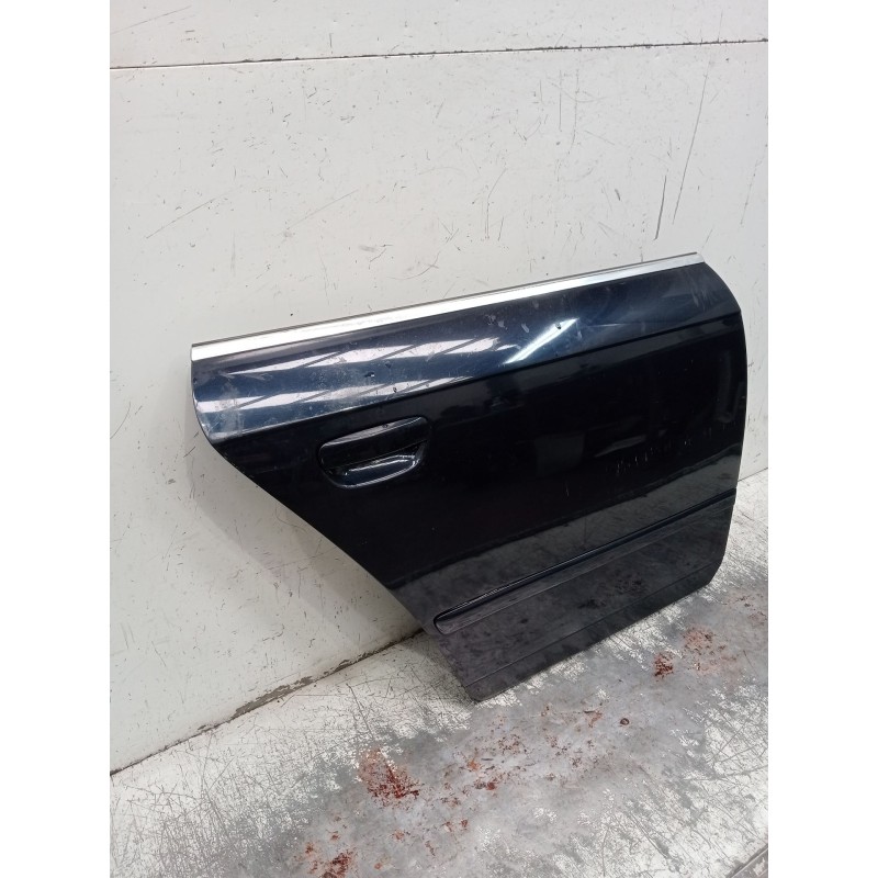 Recambio de puerta trasera derecha para audi a4 b7 avant (8ed) 1.8 t quattro referencia OEM IAM   2005