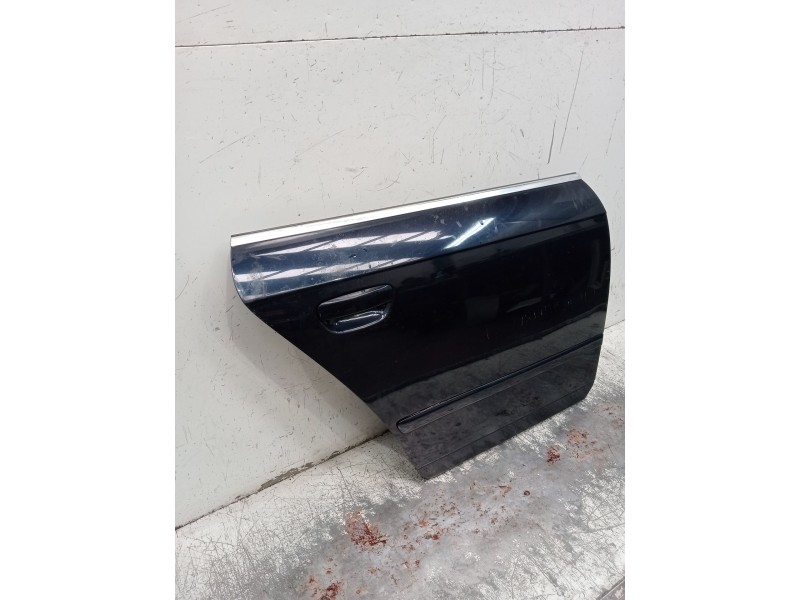 Recambio de puerta trasera derecha para audi a4 b7 avant (8ed) 1.8 t quattro referencia OEM IAM   2005