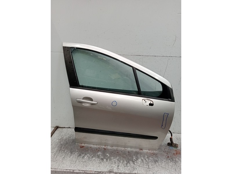 Recambio de puerta delantera derecha para peugeot 308 i (4a_, 4c_) 1.4 16v referencia OEM IAM   2007