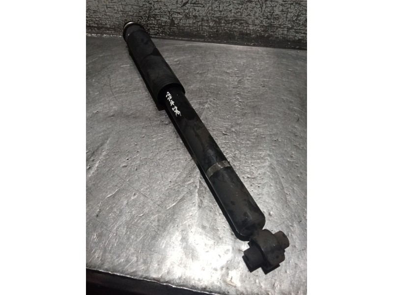 Recambio de amortiguador trasero derecho para toyota auris (_e15_) 1.4 d-4d (nde150_) referencia OEM IAM   06