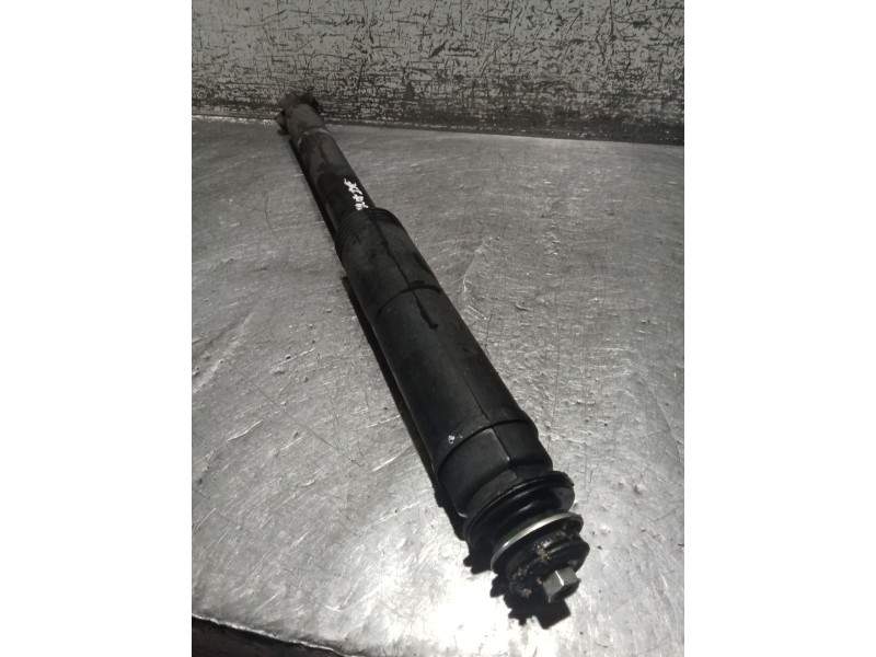 Recambio de amortiguador trasero derecho para toyota auris (_e15_) 1.4 d-4d (nde150_) referencia OEM IAM   06