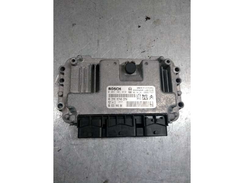 Recambio de centralita motor uce para peugeot 307 berlina (s2) xs referencia OEM IAM 0261201610 9663394680 ME745
