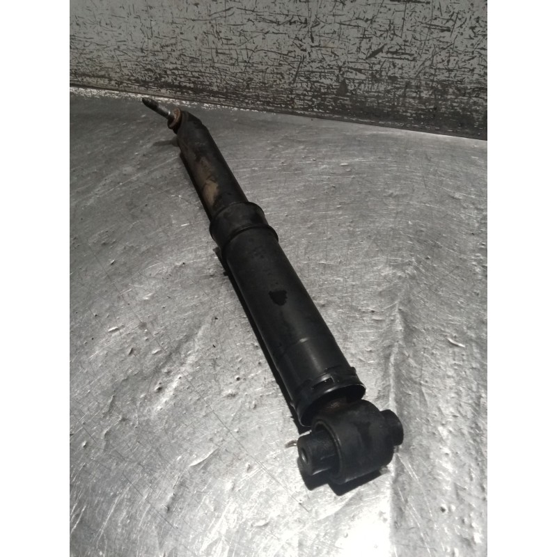 Recambio de amortiguador trasero derecho para renault megane ii coupé-cabriolet (em0/1_) 1.9 dci referencia OEM IAM   03