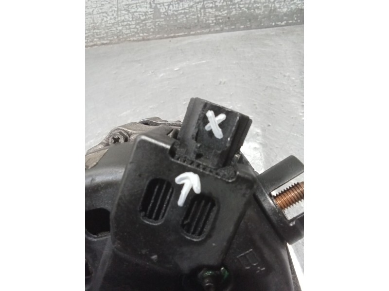 Recambio de alternador para ford fiesta v (jh_, jd_) 1.6 tdci referencia OEM IAM 1042103512  