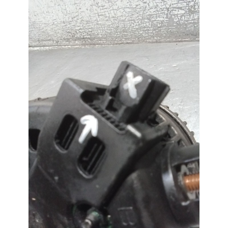 Recambio de alternador para ford fiesta v (jh_, jd_) 1.6 tdci referencia OEM IAM 1042103512  