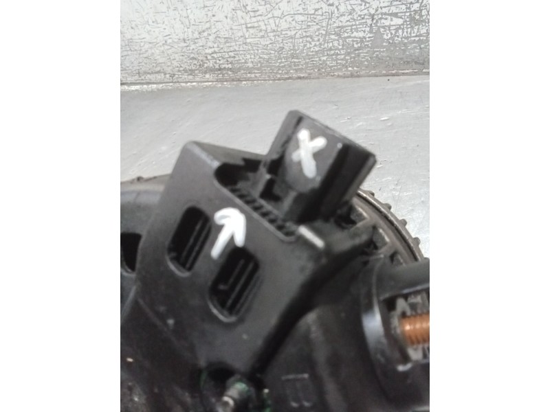 Recambio de alternador para ford fiesta v (jh_, jd_) 1.6 tdci referencia OEM IAM 1042103512  