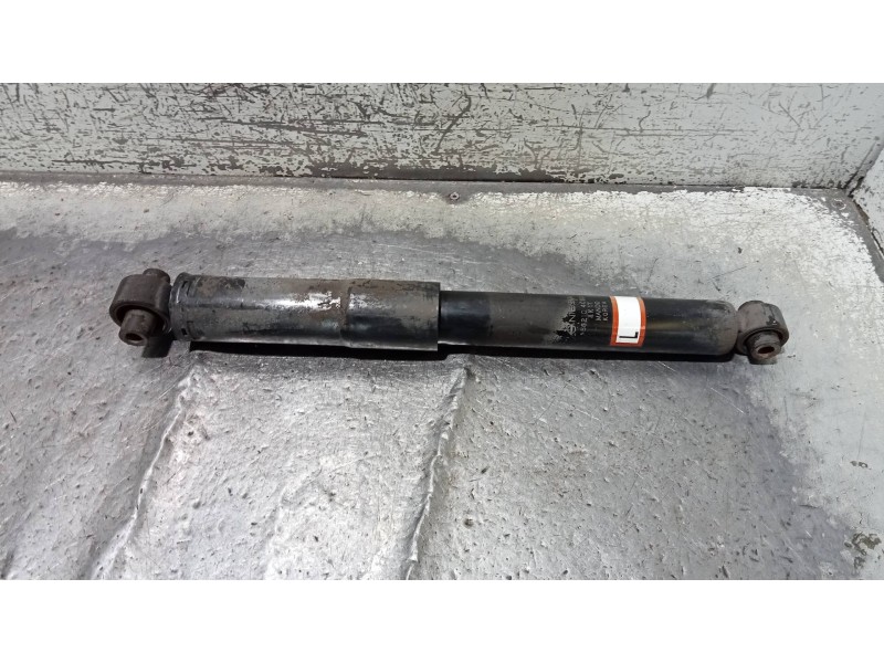 Recambio de amortiguador trasero derecho para nissan x-trail (t32) acenta referencia OEM IAM 562104CB0D  