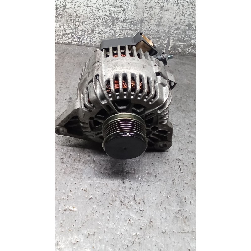 Recambio de alternador para kia cee´d hatchback (ed) 1.6 crdi 115 referencia OEM IAM 373002A110 120A 06