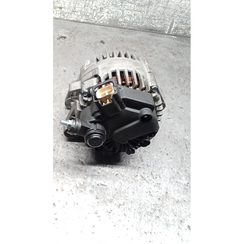 Recambio de alternador para kia cee´d hatchback (ed) 1.6 crdi 115 referencia OEM IAM 373002A110 120A 06