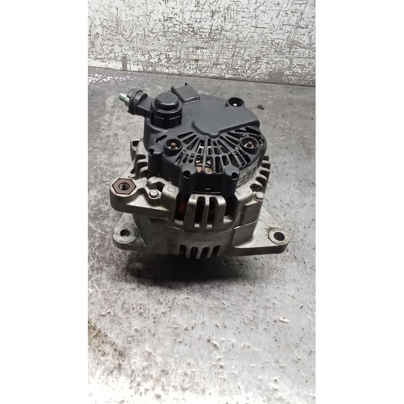 Recambio de alternador para kia cee´d hatchback (ed) 1.6 crdi 115 referencia OEM IAM 373002A110 120A 06